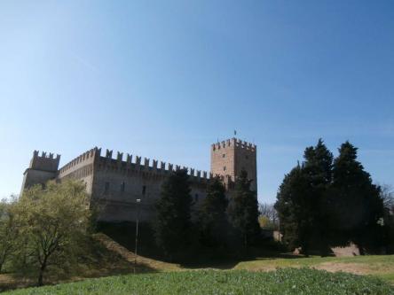 Escursione al Castello di Pitino e visita della 21ª Tolentino '815