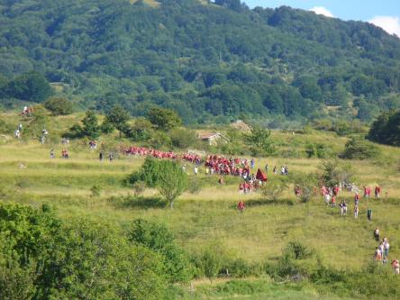 Escursione alla Festa Bella di Spelonga verso il Monte Comunitore