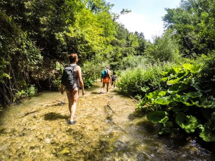 Acqua-Trekking nel fiume Fiastrone
