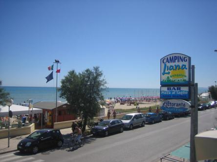 Alla ricerca di un campeggio nelle Marche sul Mare?