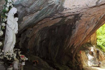 La Madonna del Grottone e il mercatino di Natale