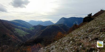Da Serra Sant'Abbondio al Monte Mura