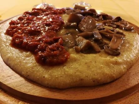 Monte Sant'Angelo: sentieri, storie di Resistenza e polenta