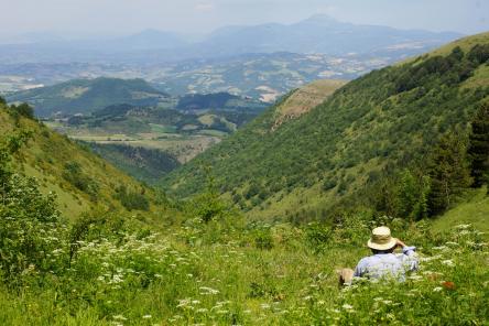 Lungo il Grande Anello dei Sibillini: da Cupi a Fiastra