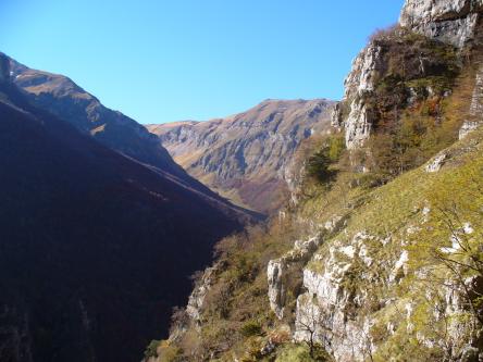 Trekking dall'Infernaccio a Cima Vallinfante