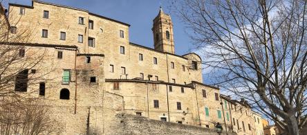 Serra San Quirico e i suoi tesori.