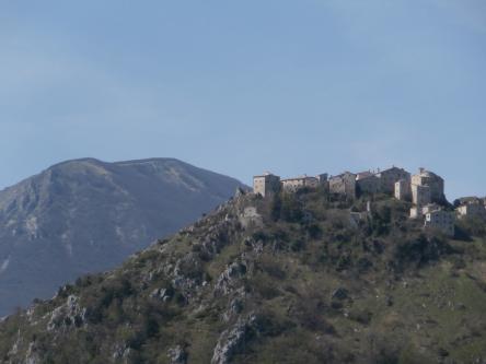 Monte Canfaito: il foliage e le grotte