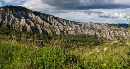 Gli straordinari calanchi del Monte Ascensione