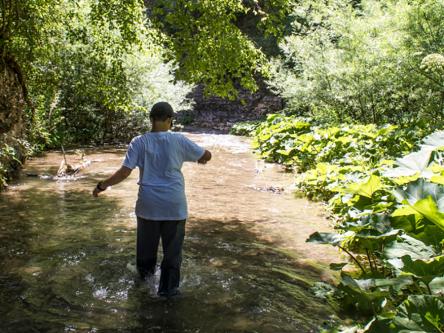 Acqua-Trekking nel fiume Fiastrone