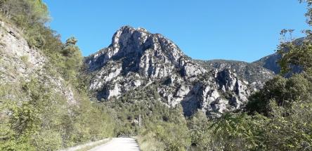 Escursione alla Gola della Rossa: la Grotta del Vernino