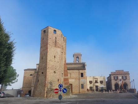 Ripe San Ginesio e Colmurano, lungo il Cammino dei Passi Azzurri