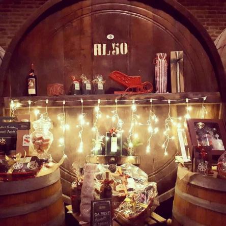 Laboratorio Cesti di Natale e Confezioni Regalo personalizzate