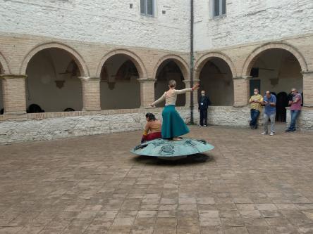 TEATRO E ARTE, SOTTOPELLE