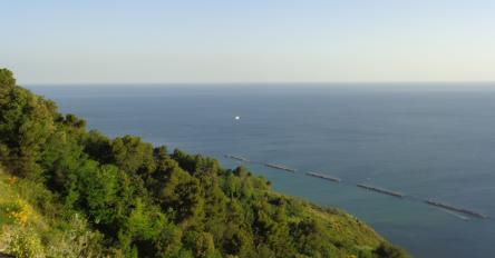 Traversata a piedi del San Bartolo da Pesaro a Cattolica