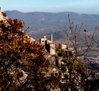 Sospesi sopra le sorgenti dell'Esino - Monte Gioco del Pallone