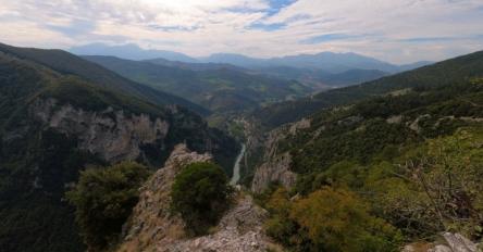 Escursione alla Gola del Furlo