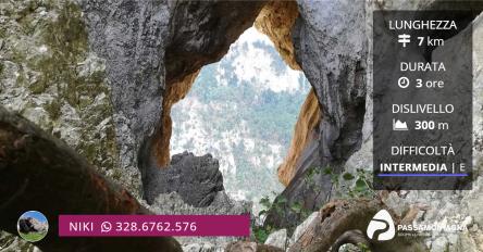 Foro degli Occhialoni, Grotta del Mezzogiorno e bagno nel Sentino