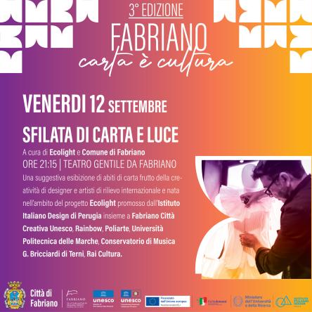 SFILATA DI CARTA E LUCE